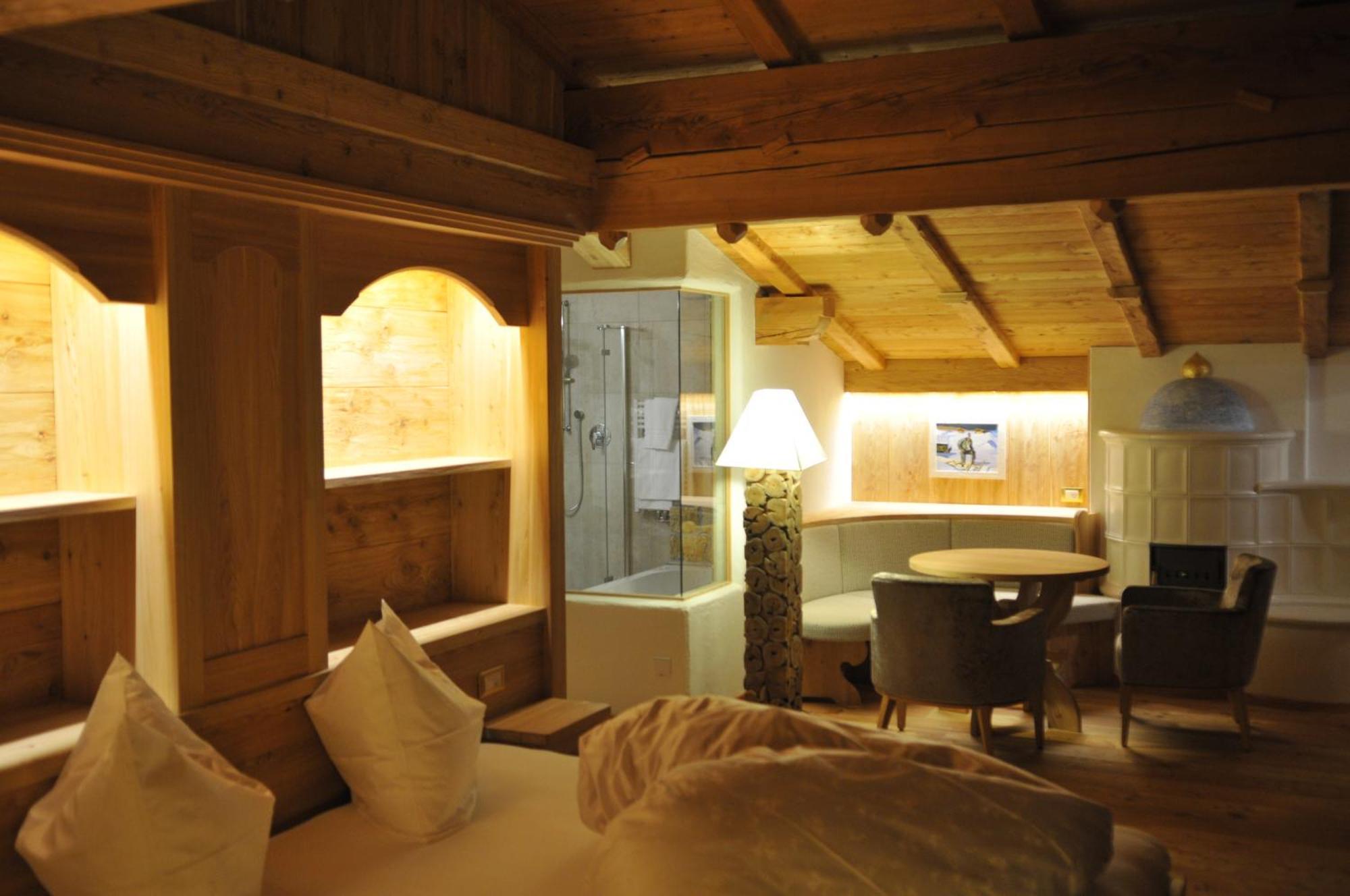 Dorfhotel Beludei Santa Cristina Val Gardena Habitación foto